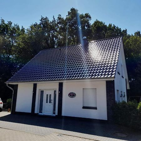 Ferienhaus Seerose Friesoythe Bagian luar foto